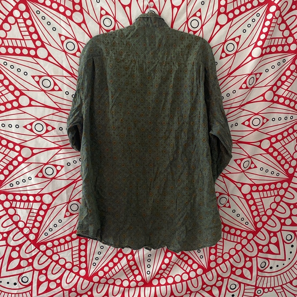 GAP Long-sleeved Button-down
